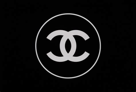 Chanel doppel c